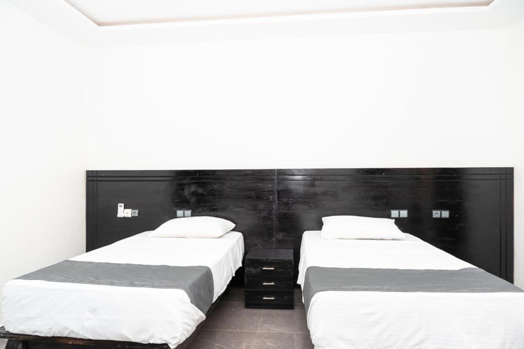 Airport Inn Hotel Lome Ngoại thất bức ảnh